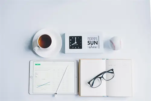 什么行为最损伤电脑